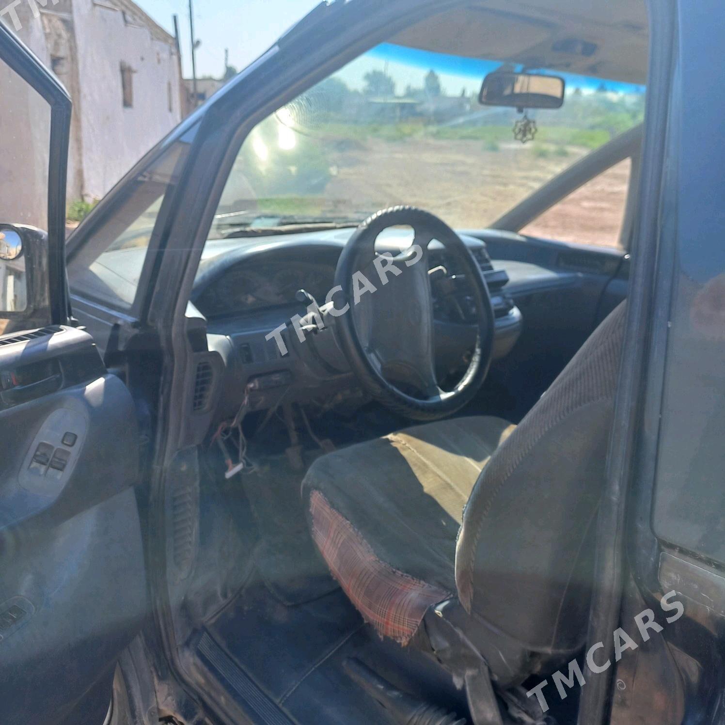 Toyota Previa 1997 - 70 000 TMT - Губадаг - img 7