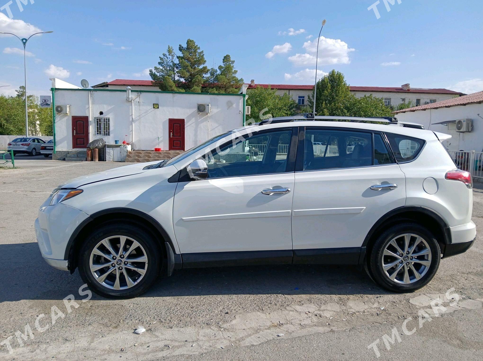 Toyota RAV4 2018 - 320 000 TMT - 6 mkr - img 2