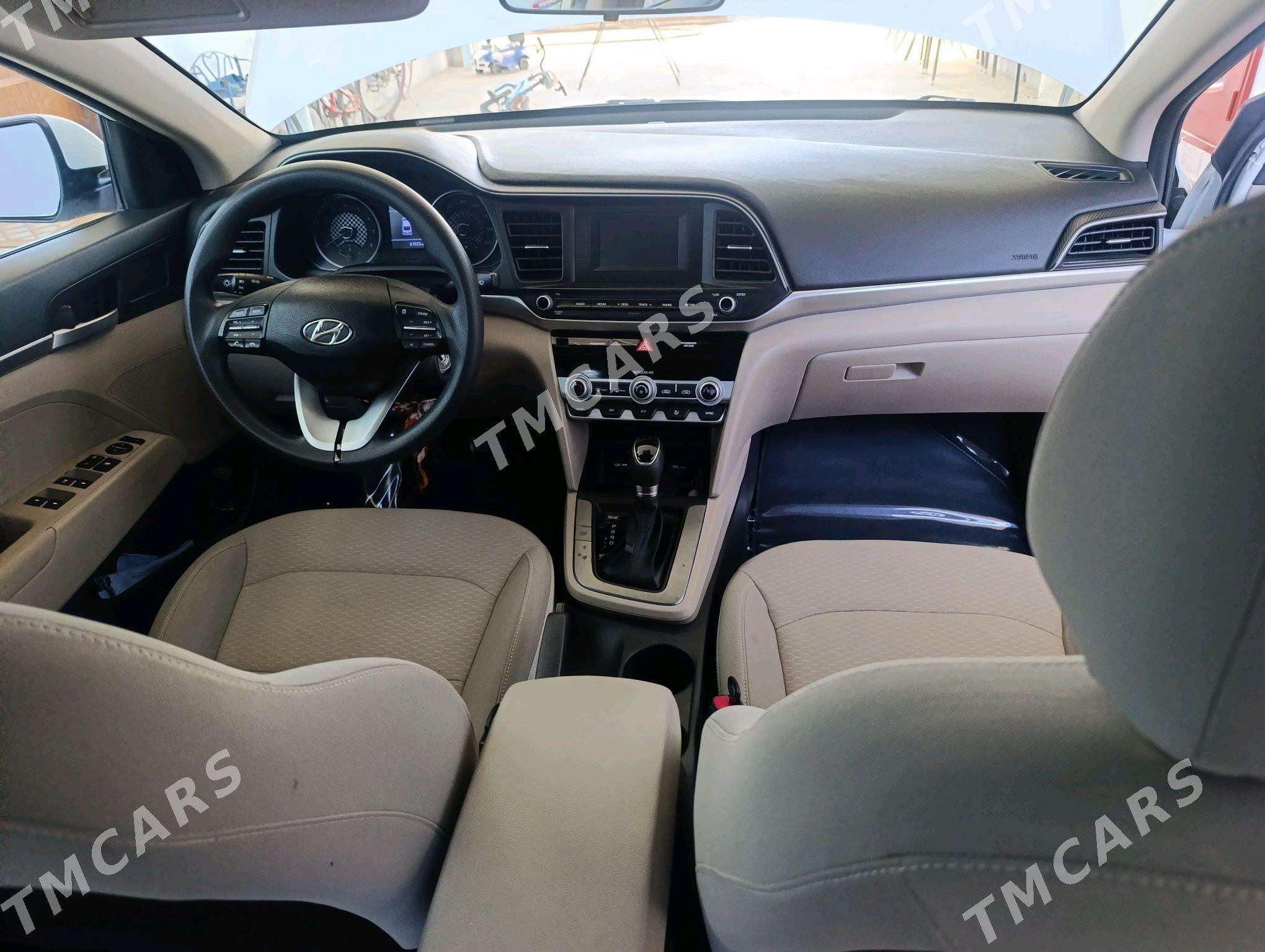 Hyundai Elantra 2020 - 230 000 TMT - Гёкдже - img 2