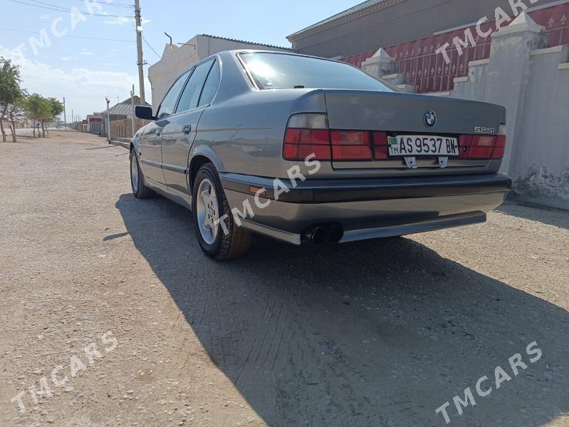 BMW 525 1990 - 90 000 TMT - Гумдаг - img 3