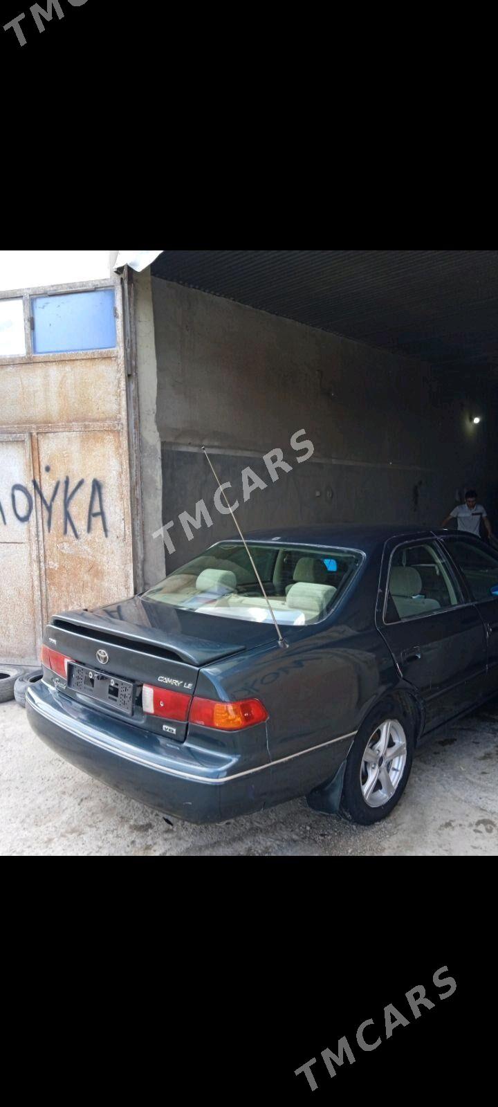 Toyota Camry 1999 - 130 000 TMT - Gubadag - img 2