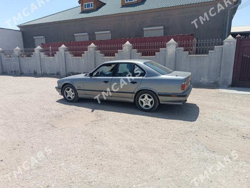 BMW 525 1990 - 90 000 TMT - Гумдаг - img 11