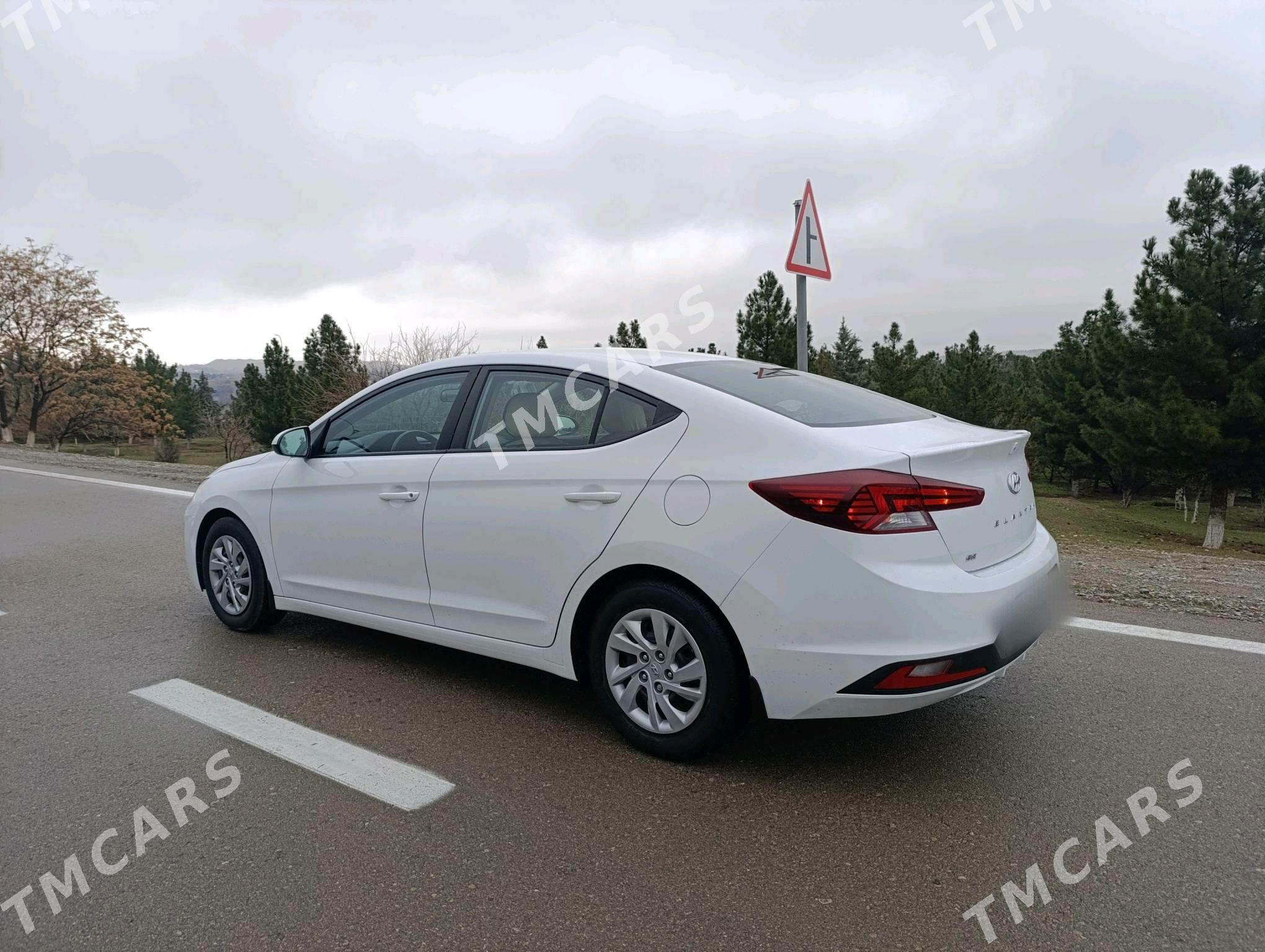 Hyundai Elantra 2020 - 230 000 TMT - Гёкдже - img 7