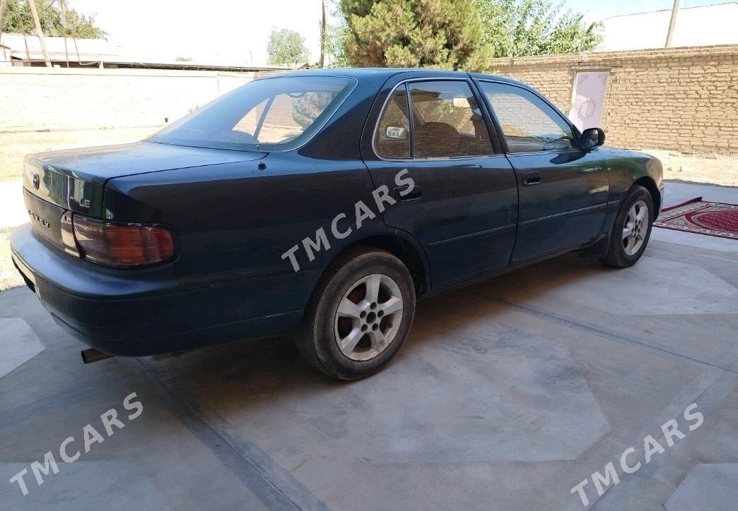 Toyota Camry 1994 - 65 000 TMT - Мары - img 5