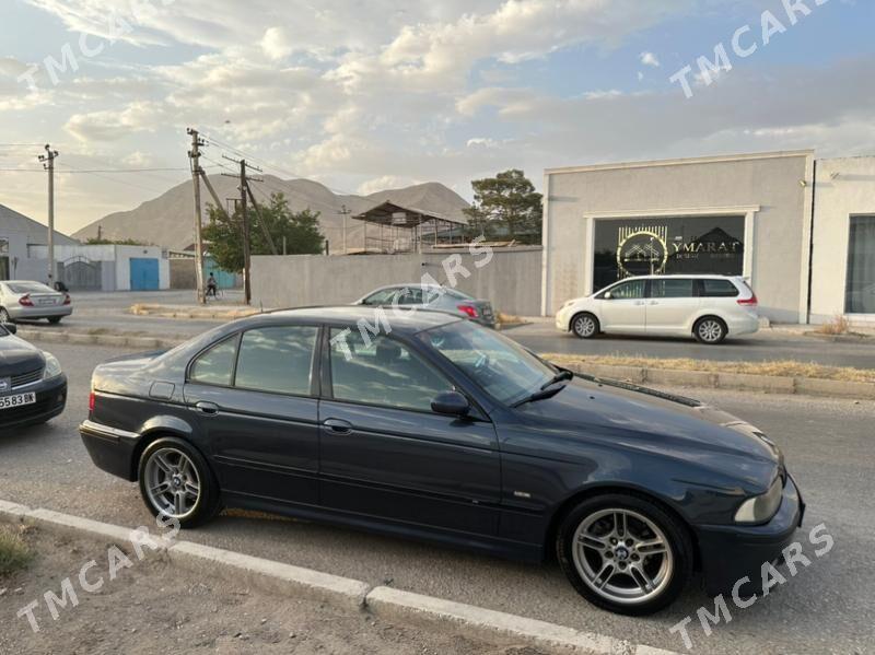 BMW E39 2002 - 116 000 TMT - Балканабат - img 5