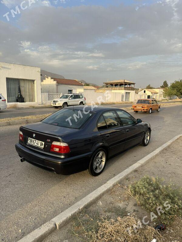BMW E39 2002 - 116 000 TMT - Балканабат - img 4
