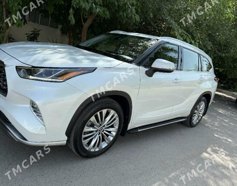 Toyota Highlander 2022 - 667 000 TMT - Aşgabat - img 2