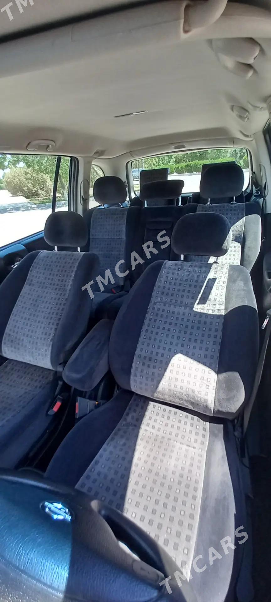Opel Zafira 2002 - 110 000 TMT - Дашогуз - img 3