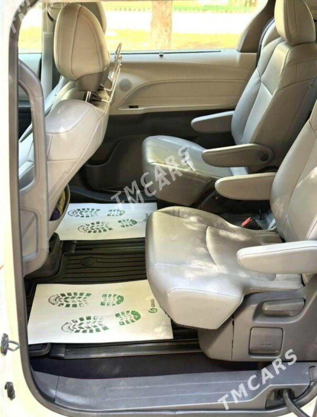 Toyota Sienna 2021 - 499 000 TMT - Aşgabat - img 8