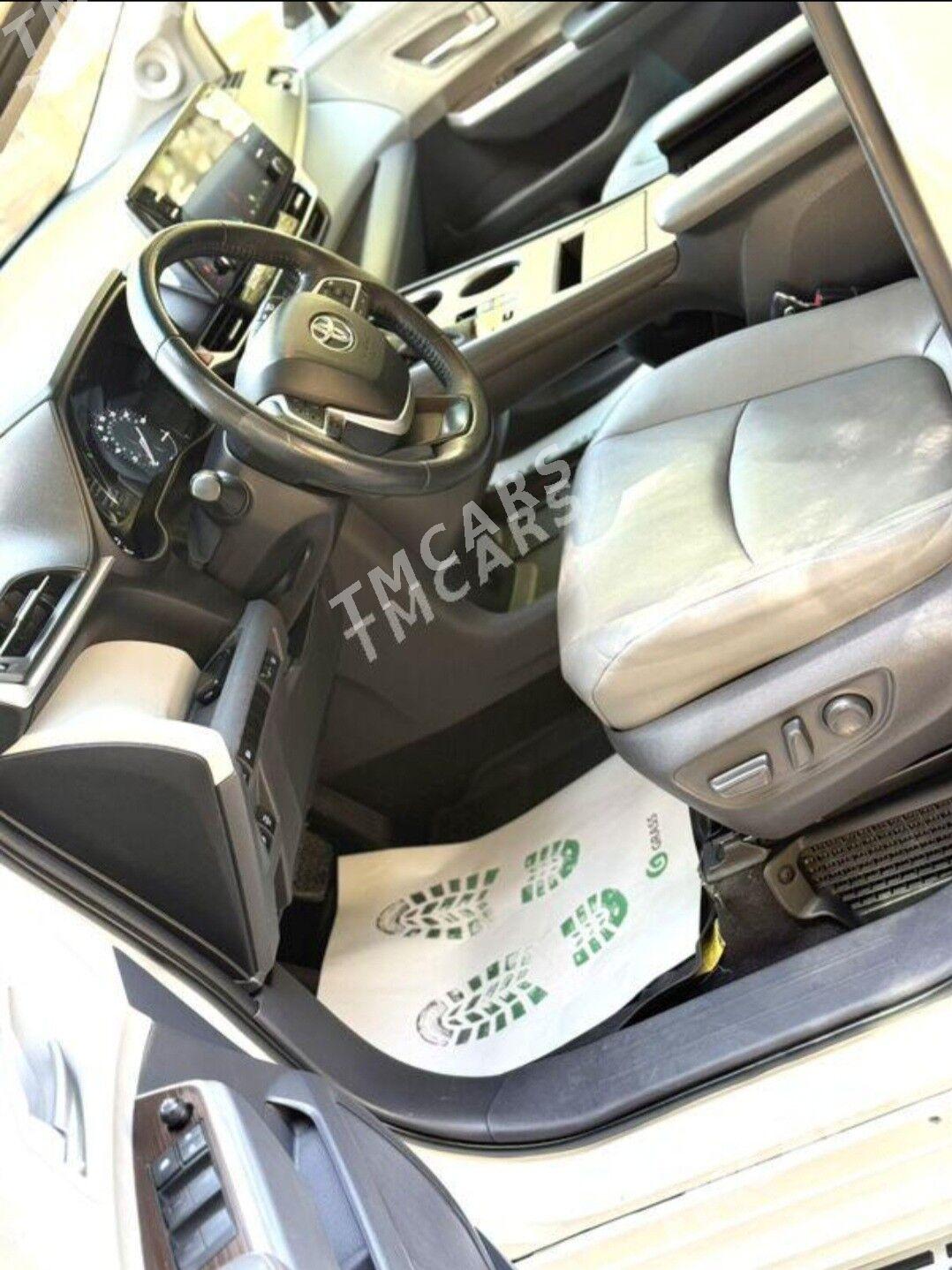 Toyota Sienna 2021 - 499 000 TMT - Aşgabat - img 6
