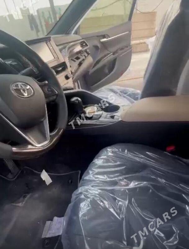 Toyota Camry 2021 - 234 000 TMT - Aşgabat - img 3