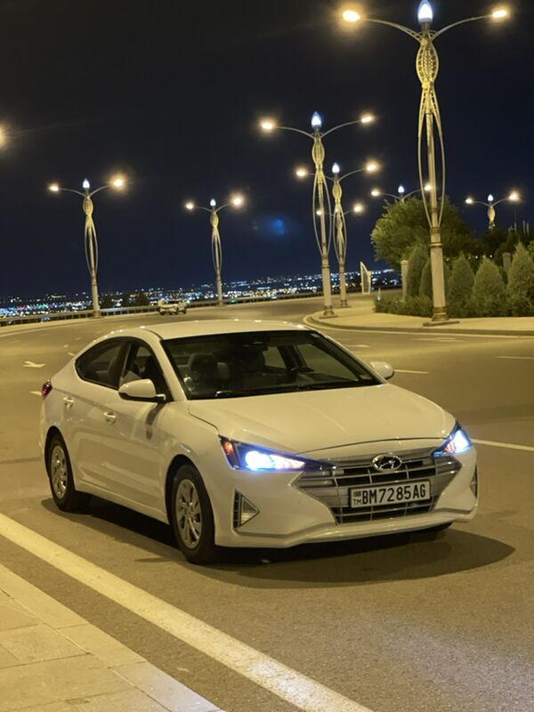 Hyundai Elantra 2020 - 245 000 TMT - Aşgabat - img 10