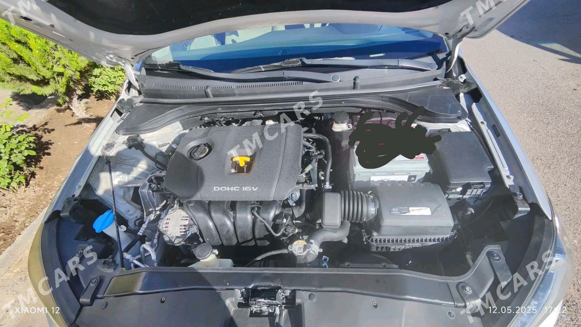 Hyundai Elantra 2018 - 175 000 TMT - Дашогуз - img 3