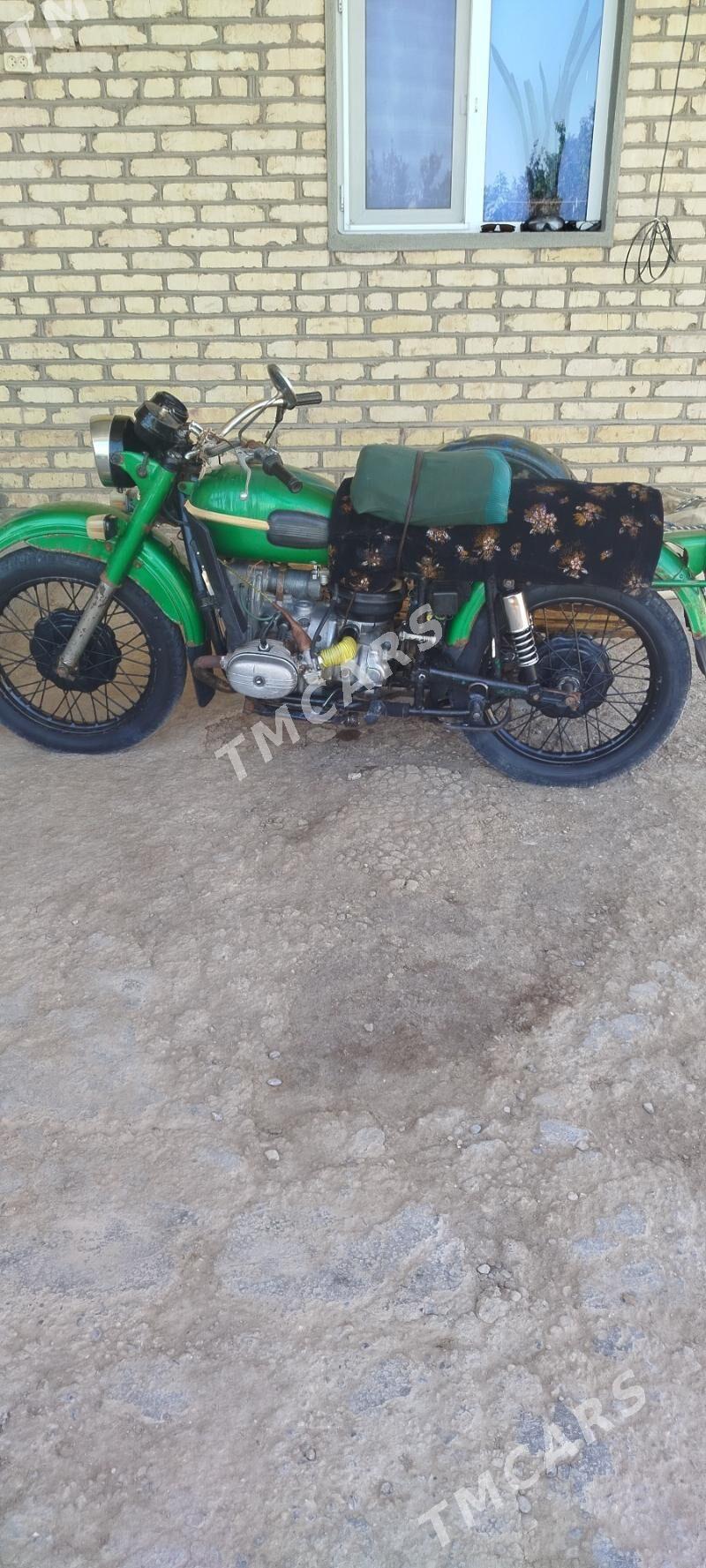 Ural 4320 1988 - 10 000 TMT - Babadaýhan - img 2