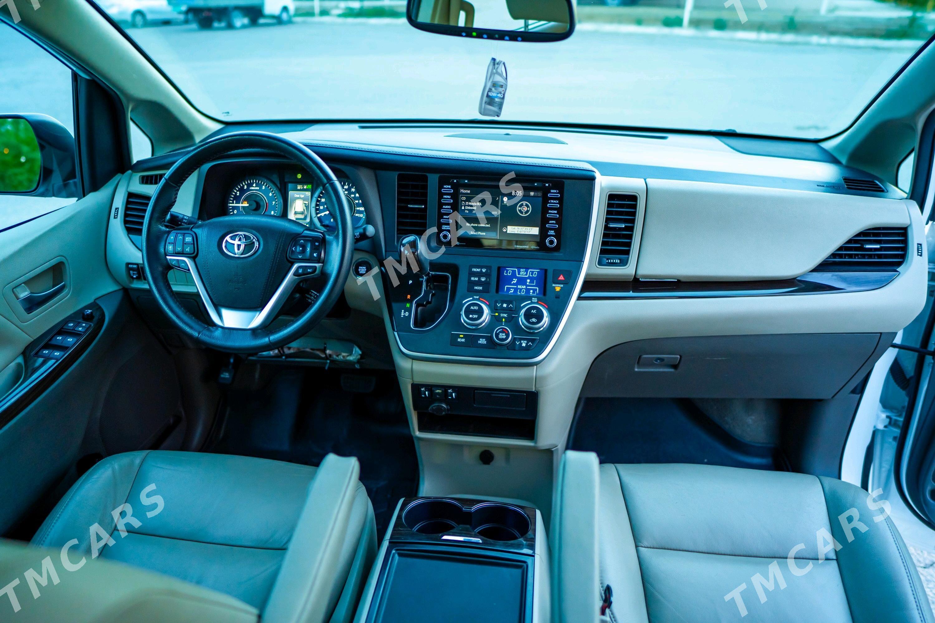 Toyota Sienna 2020 - 460 000 TMT - Мары - img 8