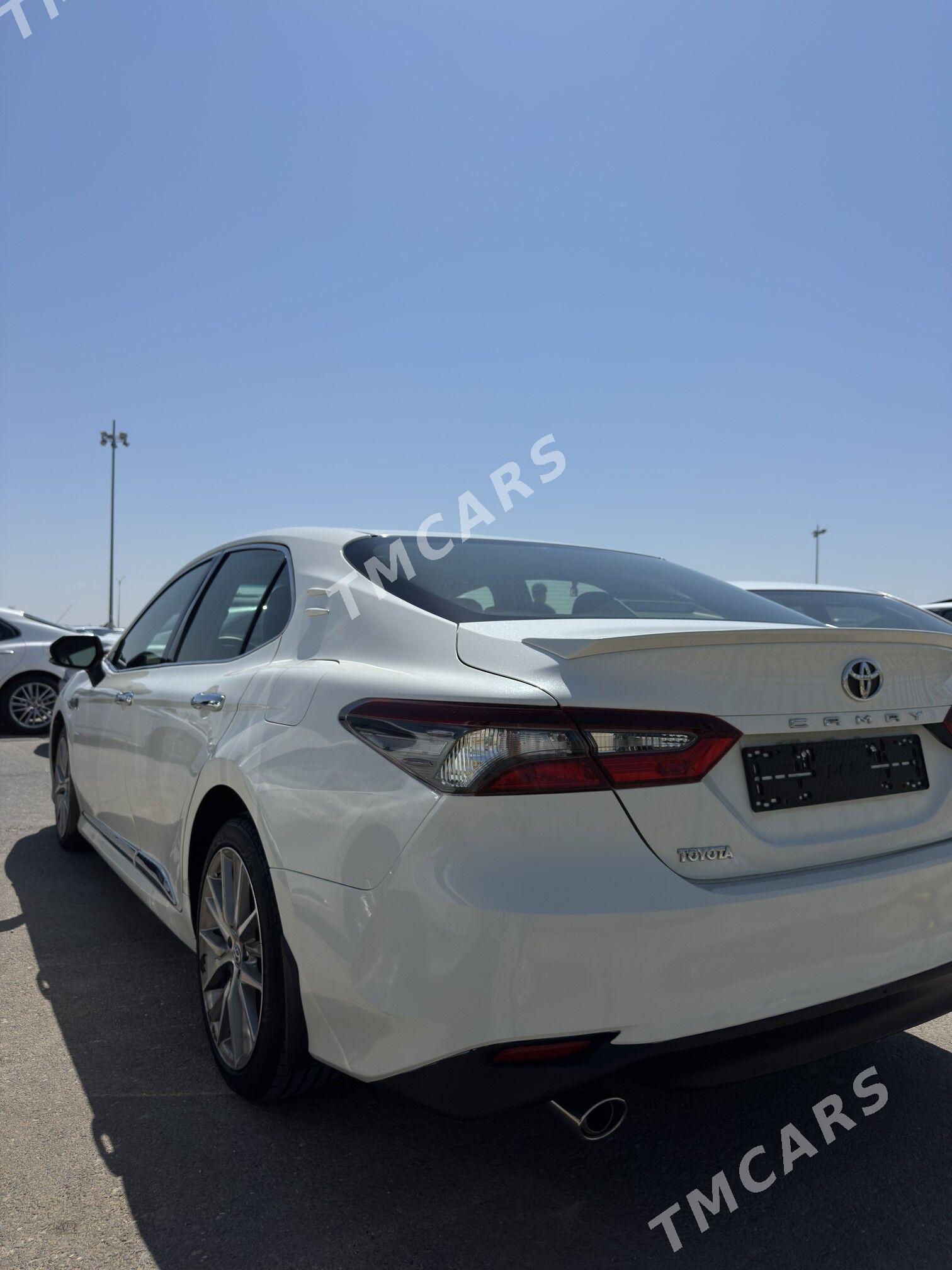 Toyota Camry 2022 - 245 000 TMT - Aşgabat - img 3