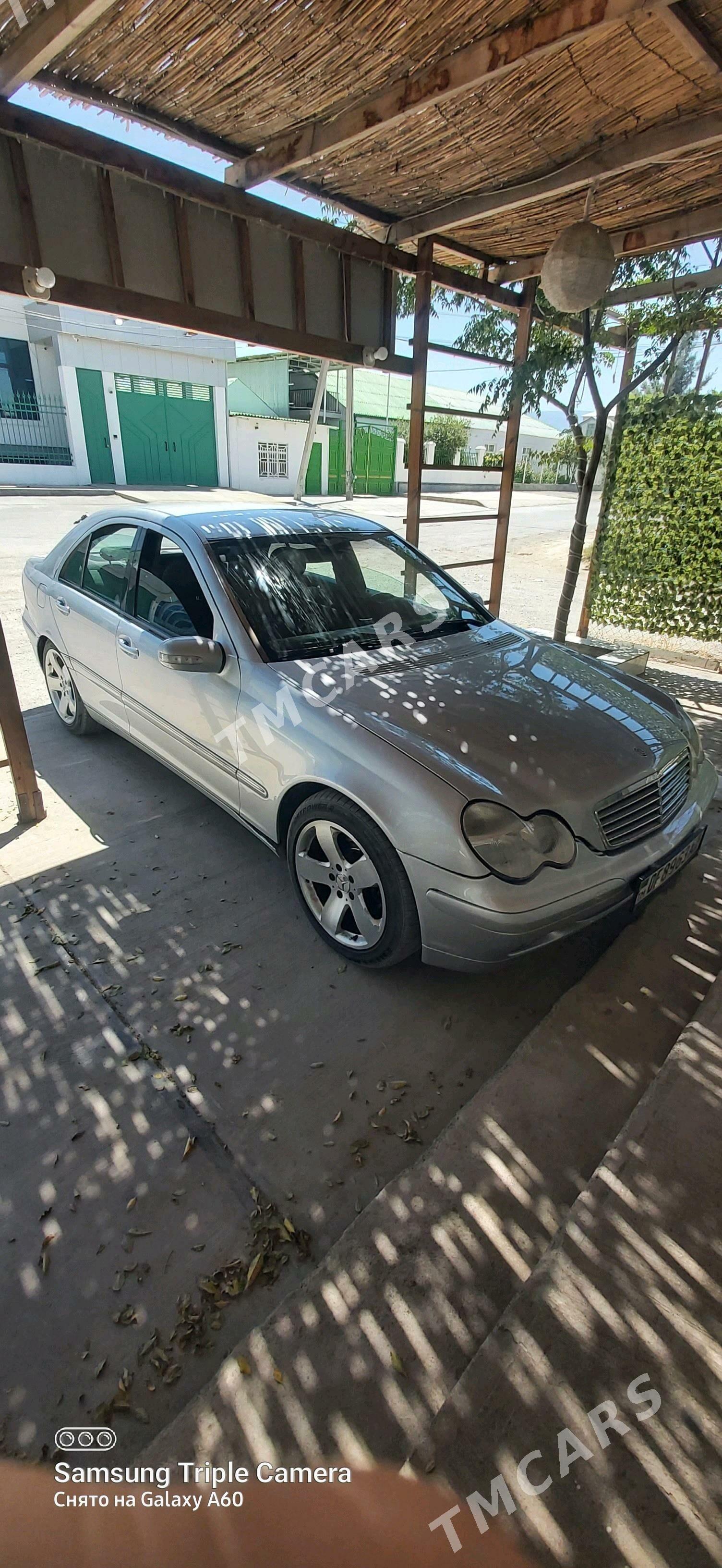 Mercedes-Benz C250 2003 - 95 000 TMT - Änew - img 3