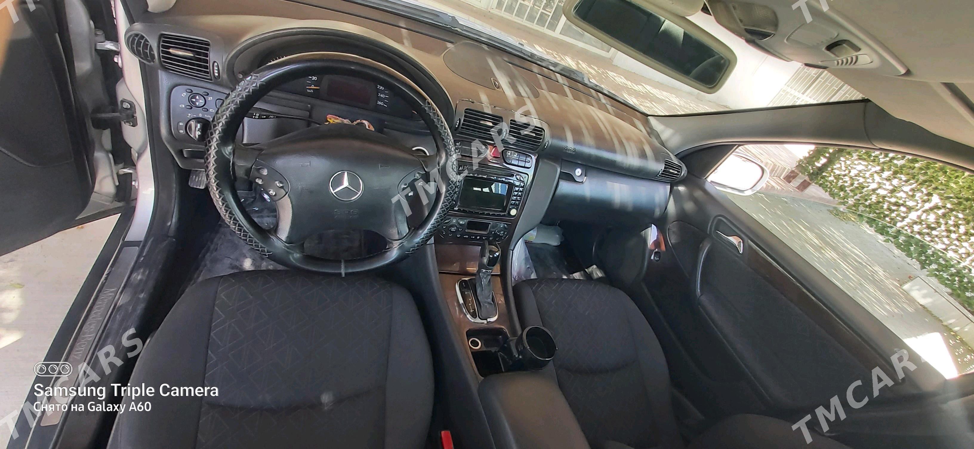 Mercedes-Benz C250 2003 - 95 000 TMT - Änew - img 5