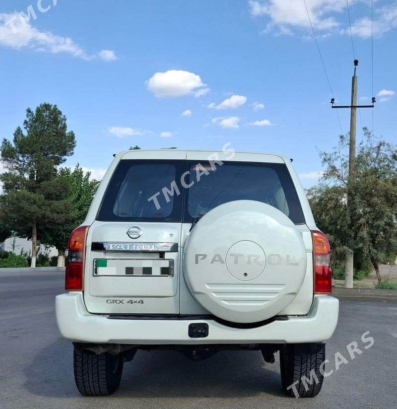 Nissan Patrol 2013 - 600 000 TMT - Aşgabat - img 7