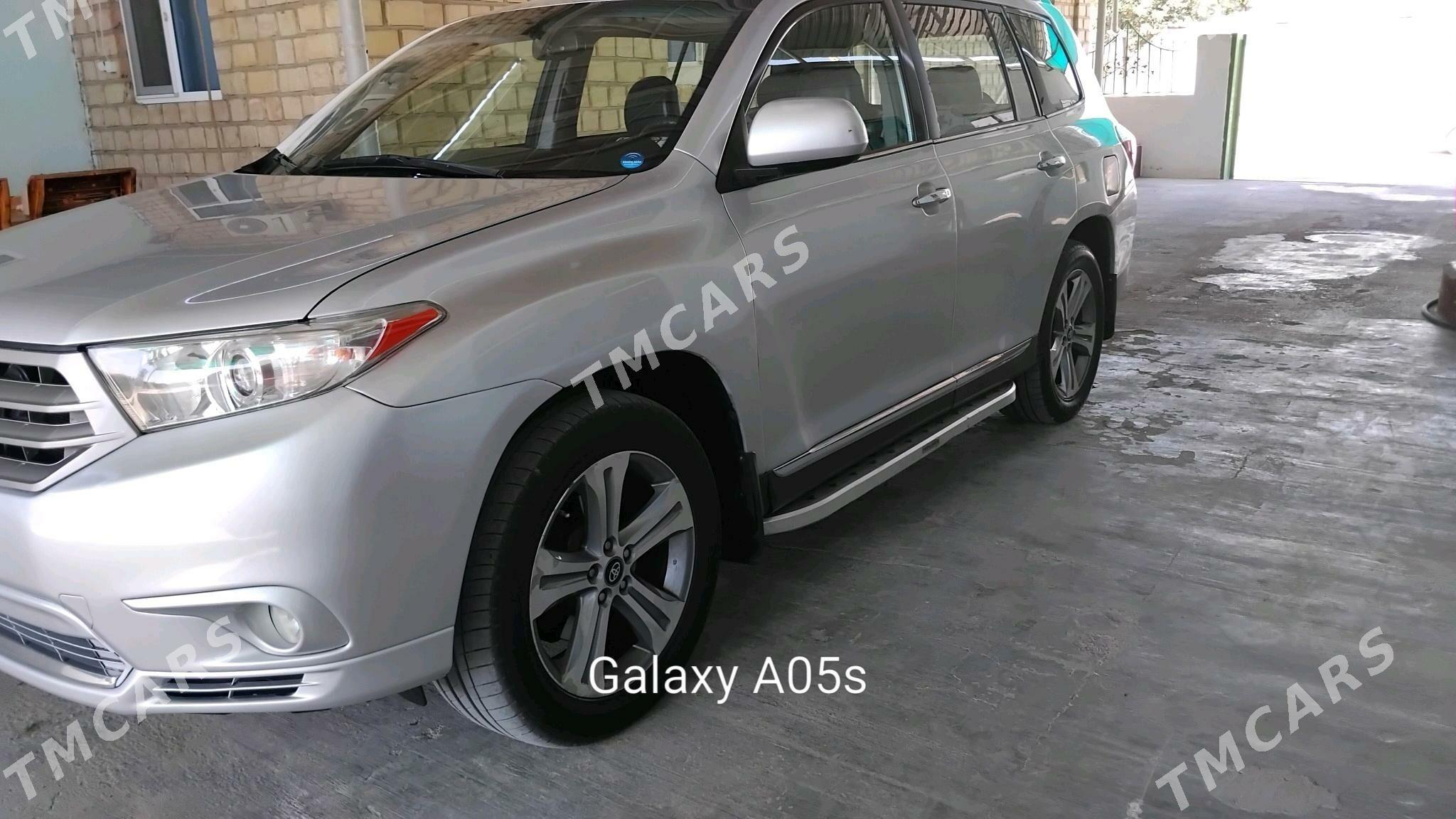 Toyota Highlander 2011 - 335 000 TMT - Aşgabat - img 6