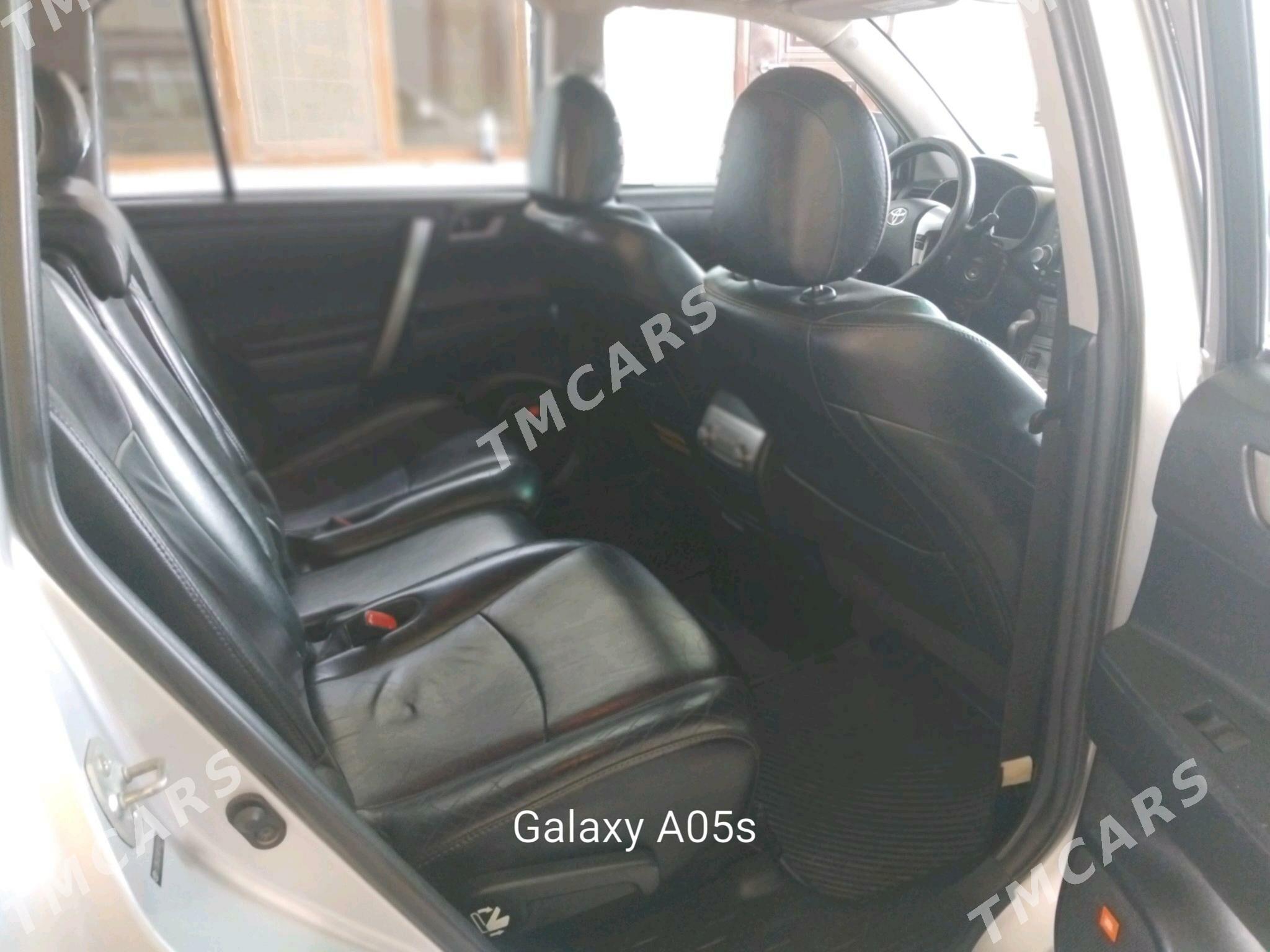 Toyota Highlander 2011 - 335 000 TMT - Aşgabat - img 3