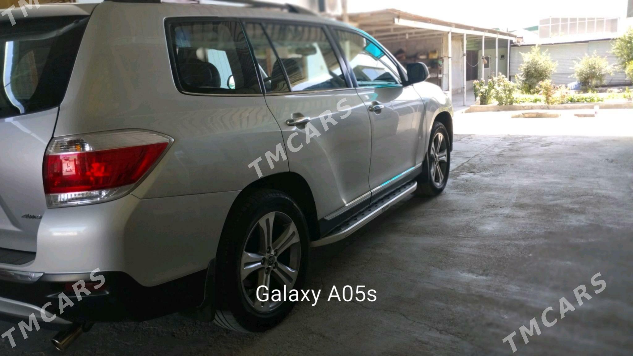 Toyota Highlander 2011 - 335 000 TMT - Aşgabat - img 8