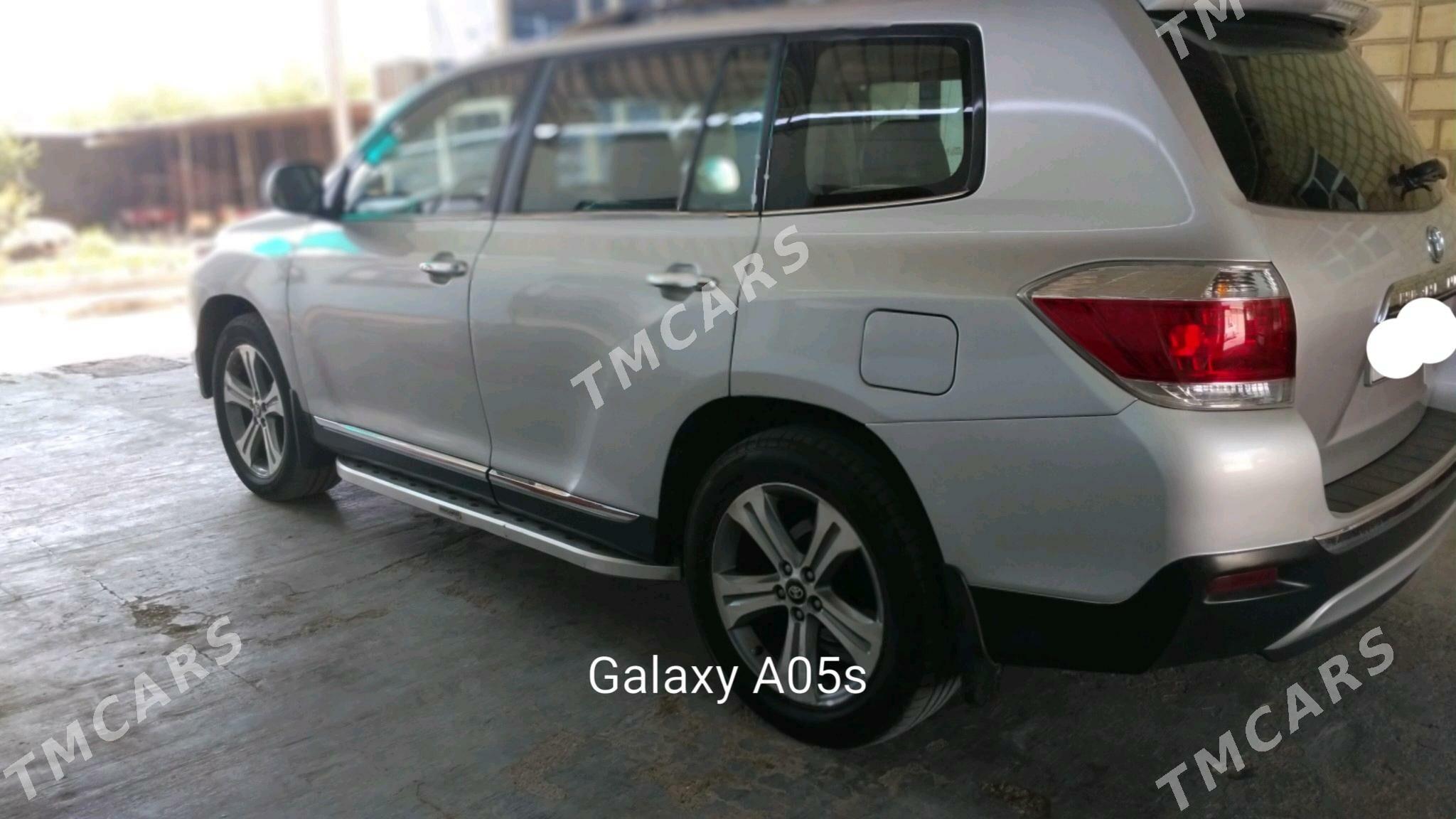 Toyota Highlander 2011 - 335 000 TMT - Aşgabat - img 9