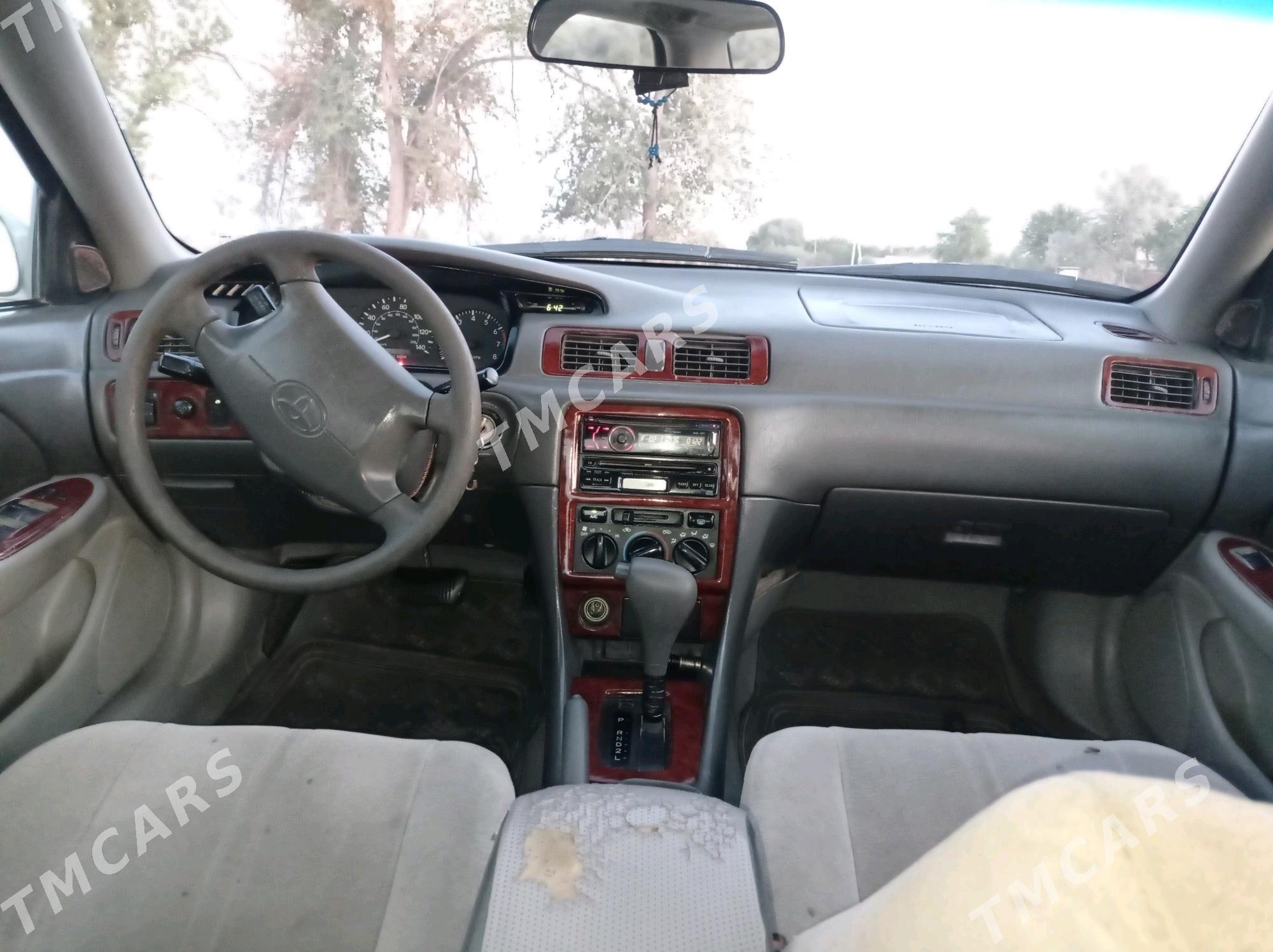 Toyota Camry 1997 - 130 000 TMT - Köneürgenç - img 2