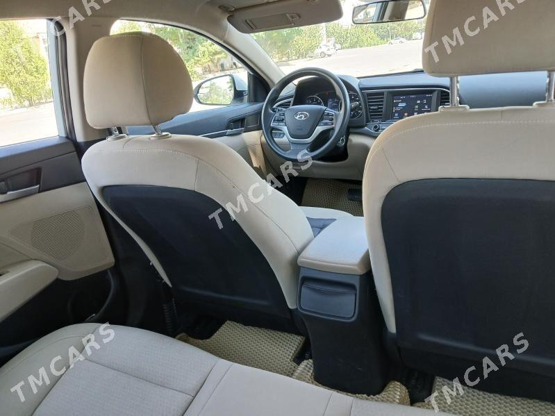 Hyundai Elantra 2017 - 185 000 TMT - Aşgabat - img 4