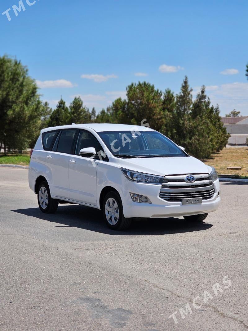 Toyota Innova 2020 - 250 000 TMT - Mary - img 4
