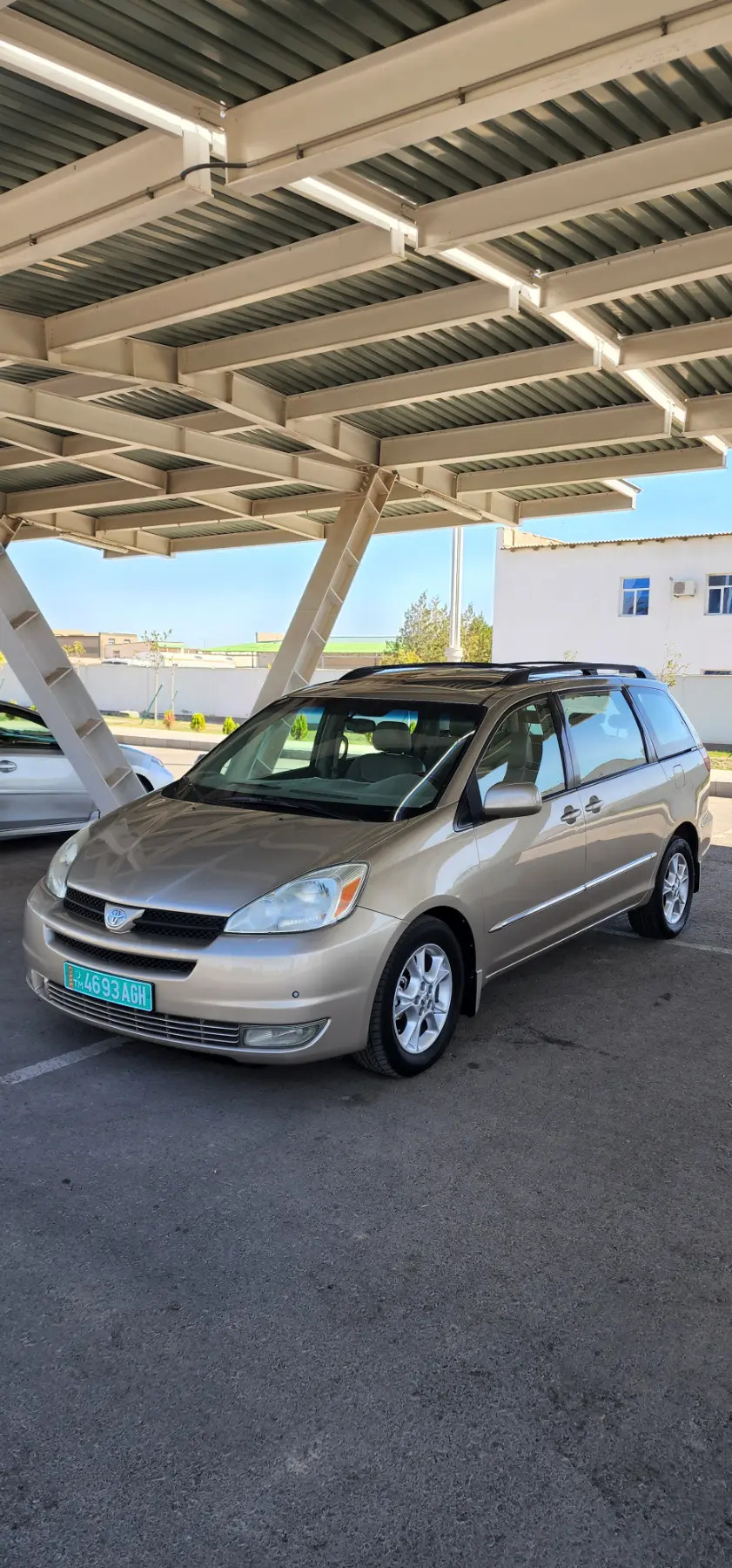Toyota Sienna 2003 - 250 000 TMT - Görogly (Tagta) - img 5