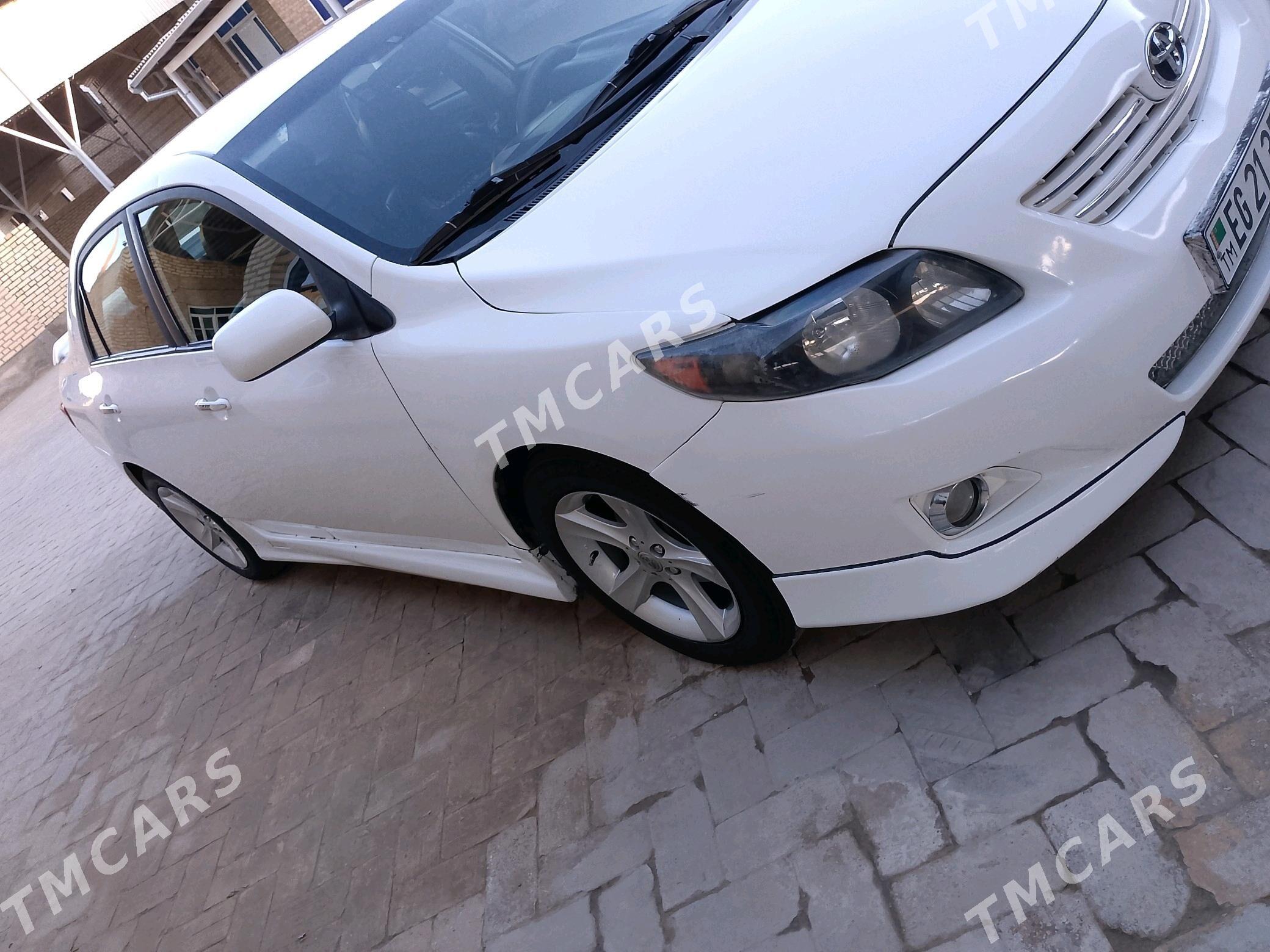 Toyota Corolla 2010 - 150 000 TMT - Baýramaly - img 6