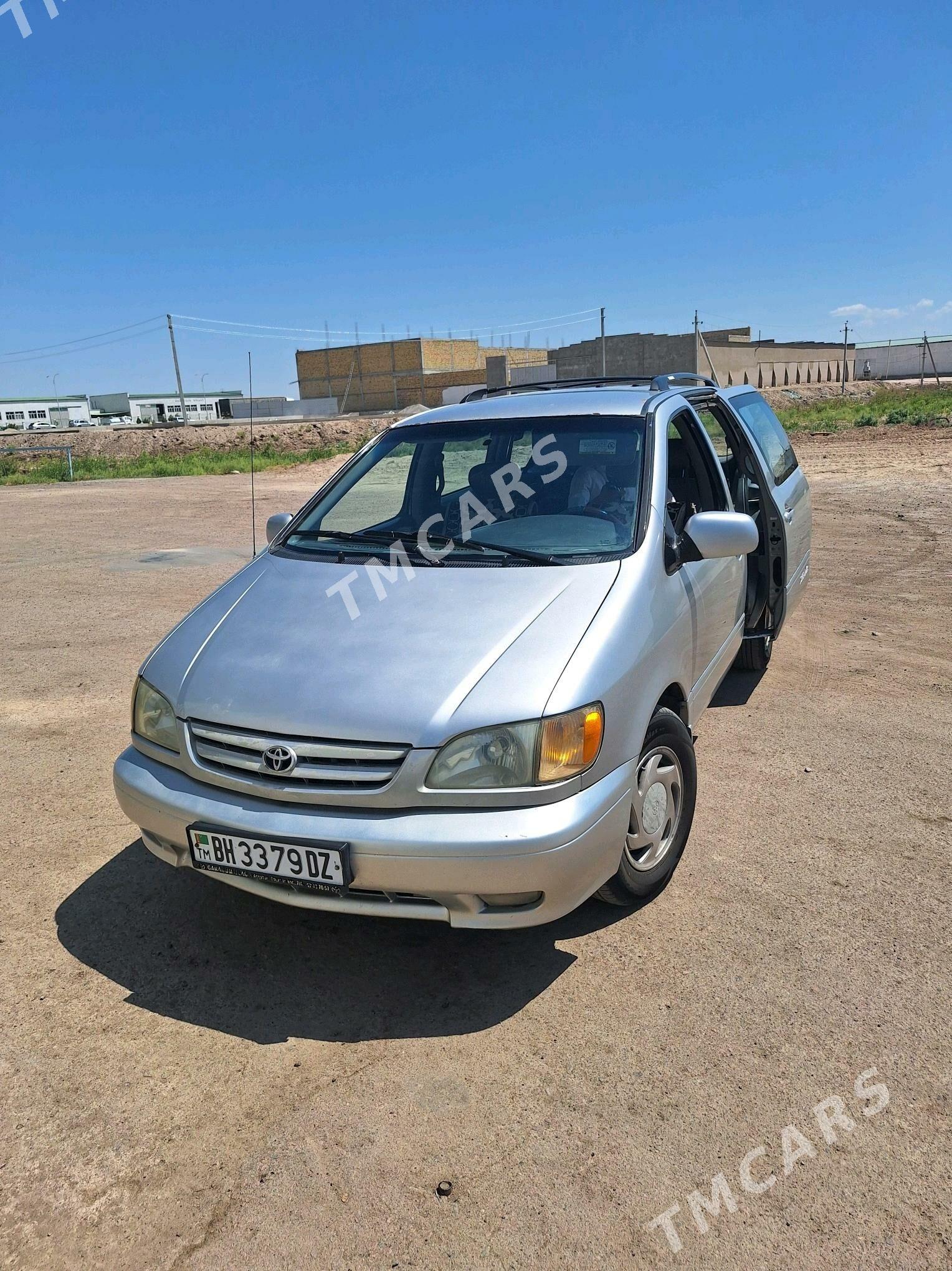 Toyota Sienna 2002 - 150 000 TMT - Şabat etr. - img 6