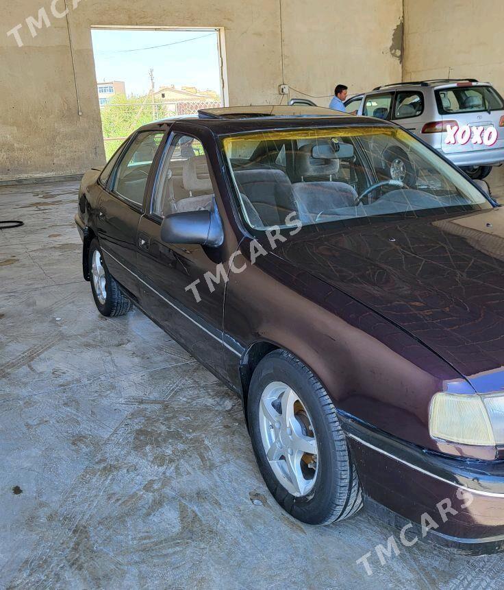 Opel Vectra 1991 - 32 000 TMT - Мары - img 4