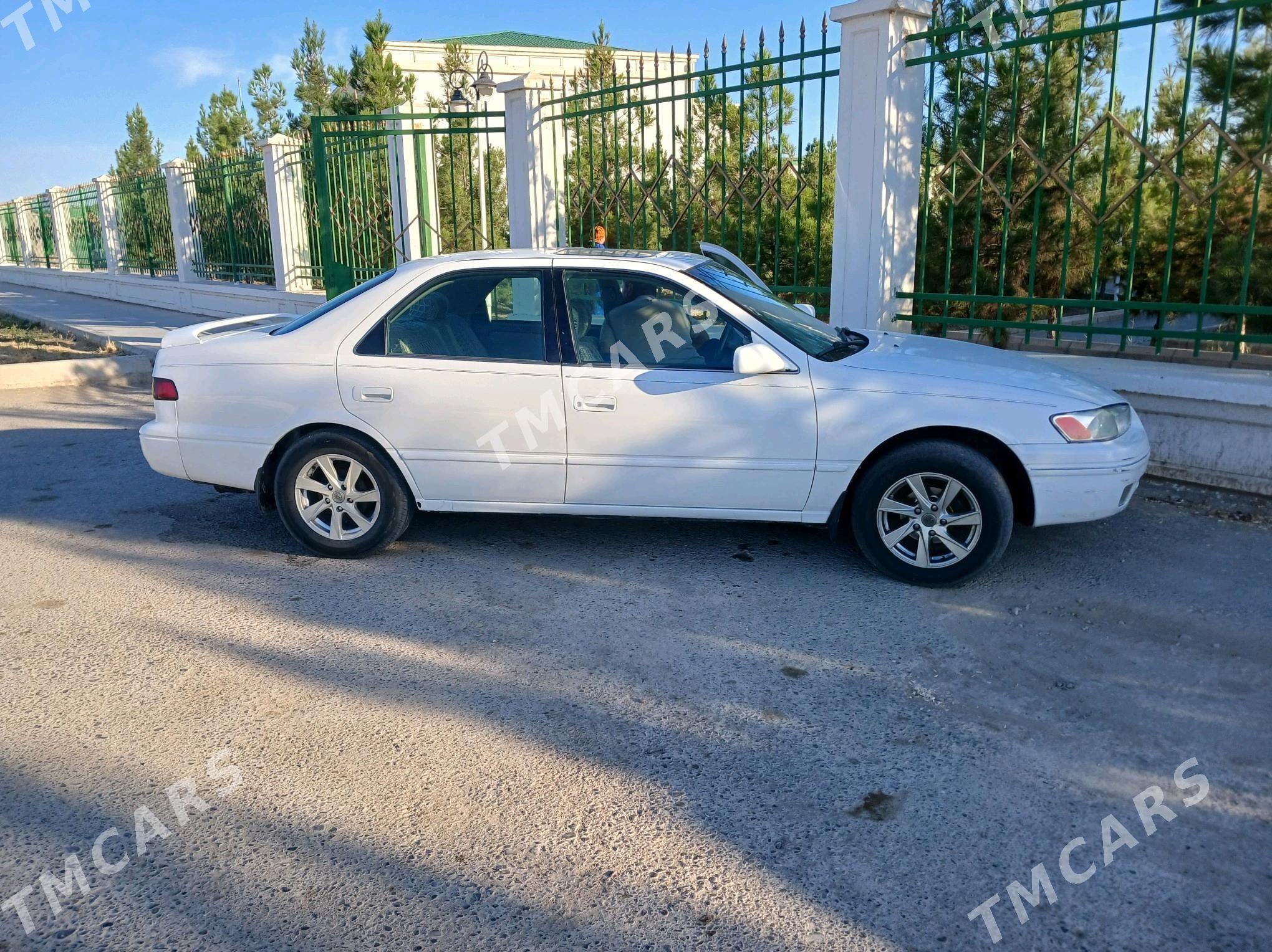 Toyota Camry 1997 - 112 000 TMT - Мары - img 2