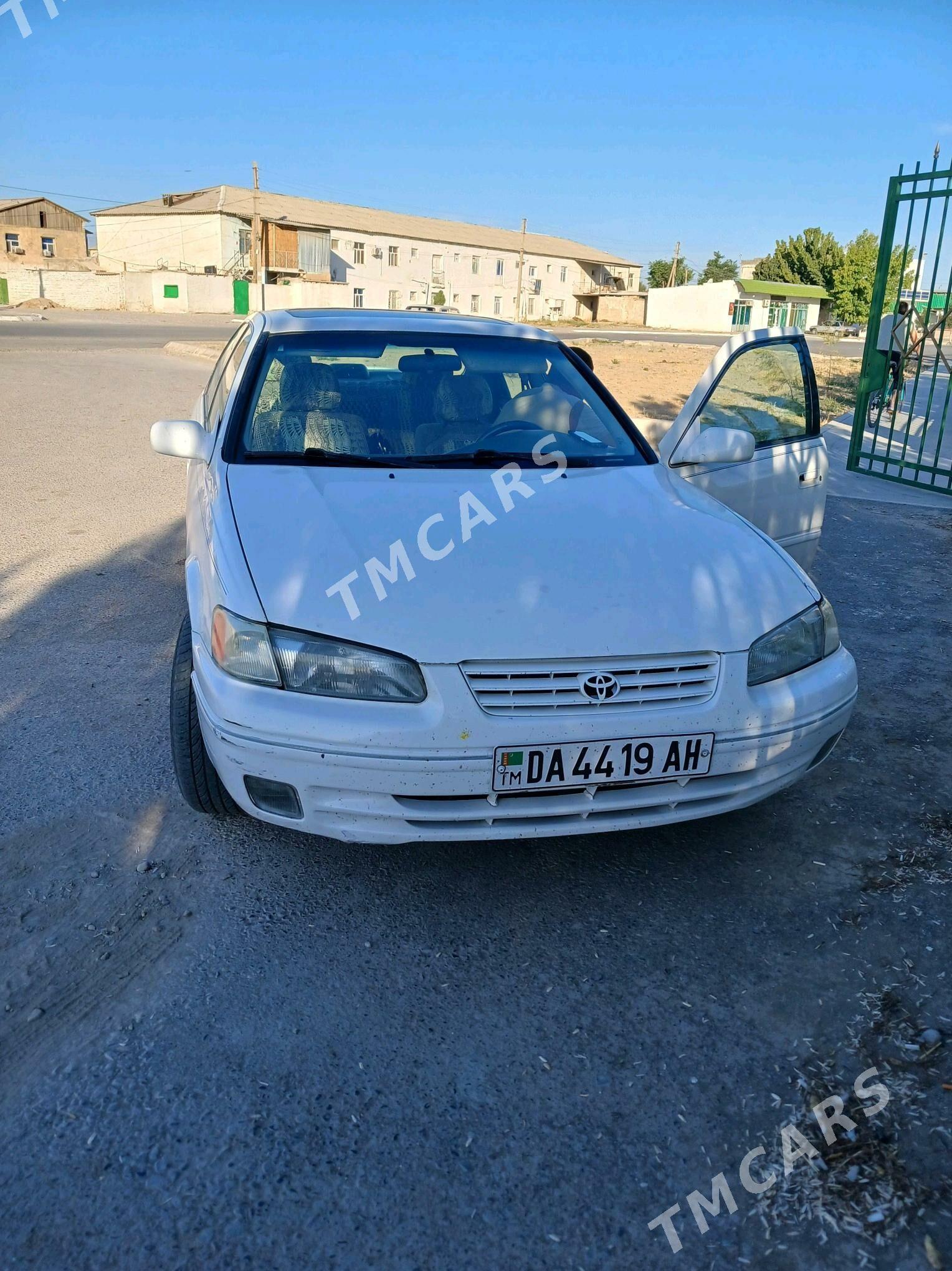 Toyota Camry 1997 - 112 000 TMT - Мары - img 4