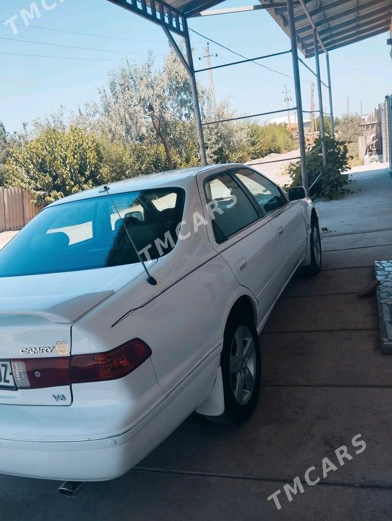 Toyota Camry 2000 - 130 000 TMT - Daşoguz - img 2