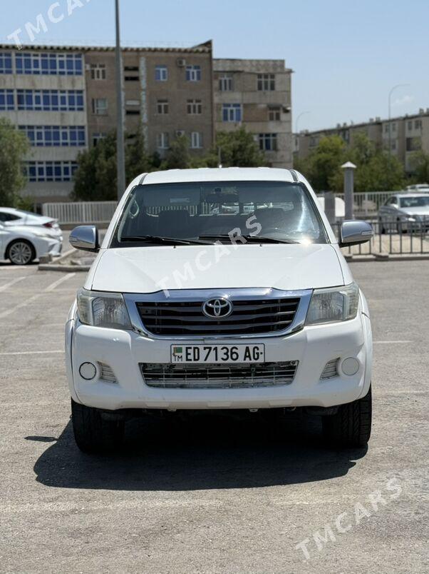 Toyota Hilux 2012 - 283 000 TMT - Aşgabat - img 7