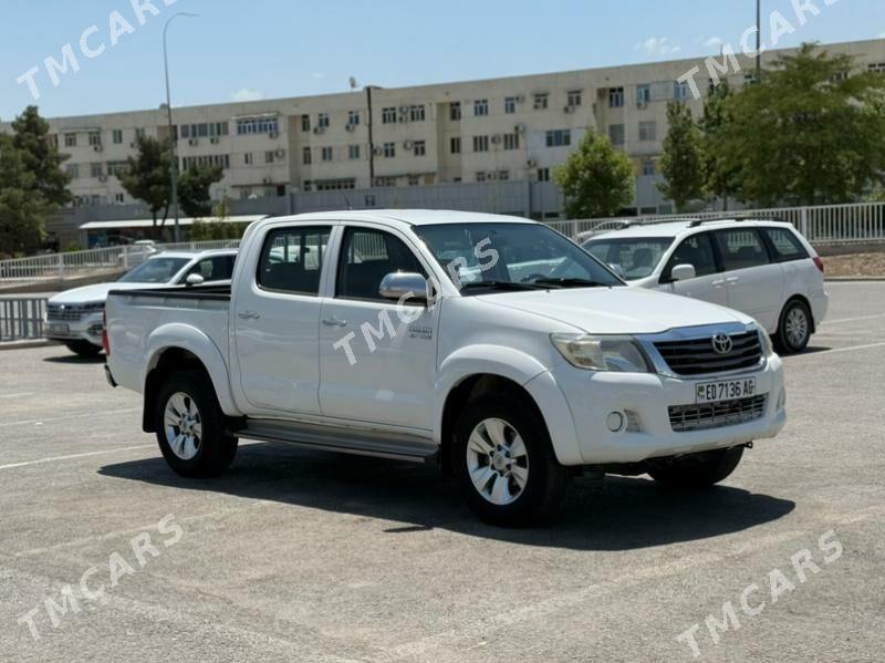 Toyota Hilux 2012 - 283 000 TMT - Aşgabat - img 4