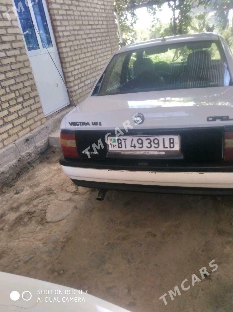 Opel Vectra 1991 - 22 000 TMT - Саят - img 5