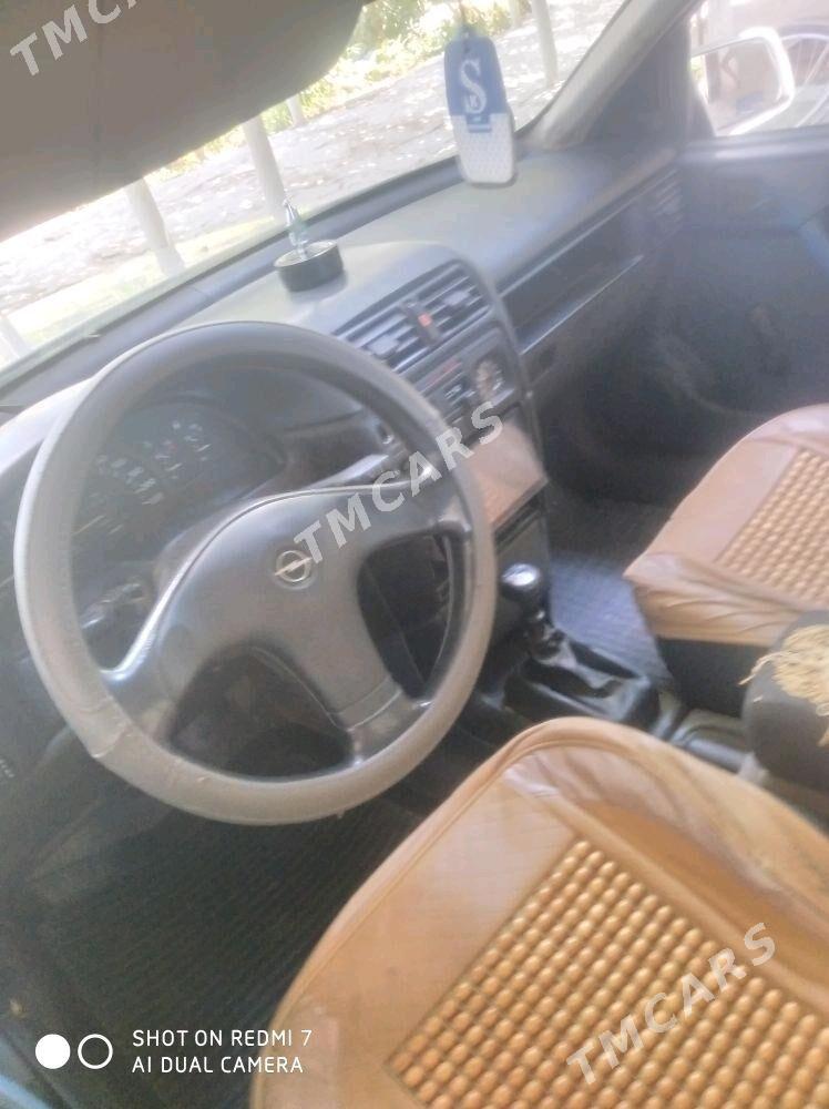 Opel Vectra 1991 - 22 000 TMT - Саят - img 2