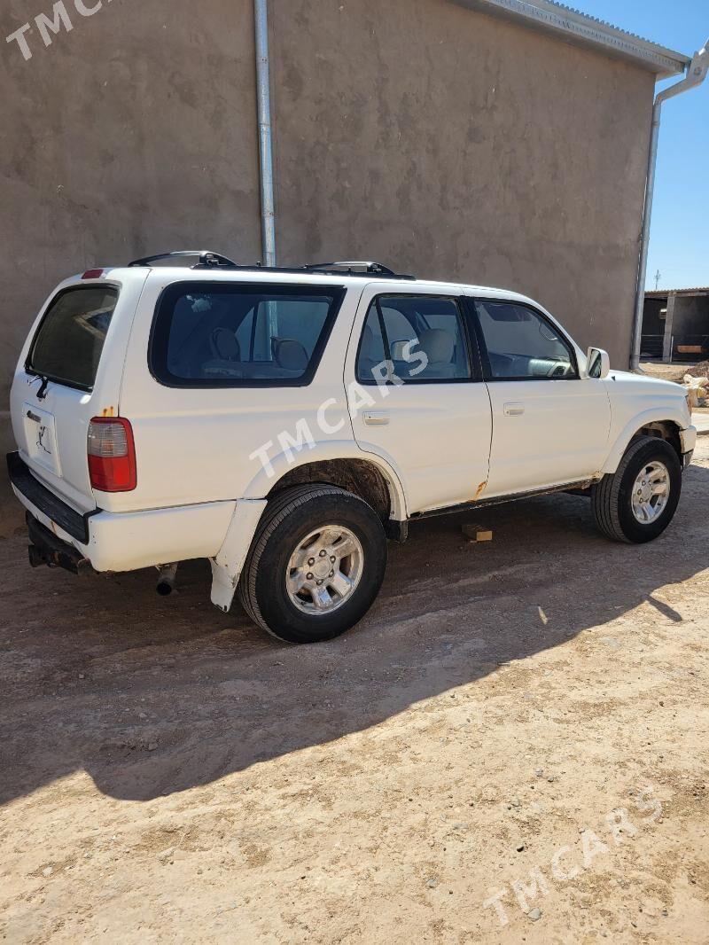 Toyota 4Runner 1998 - 70 000 TMT - Sarahs - img 4