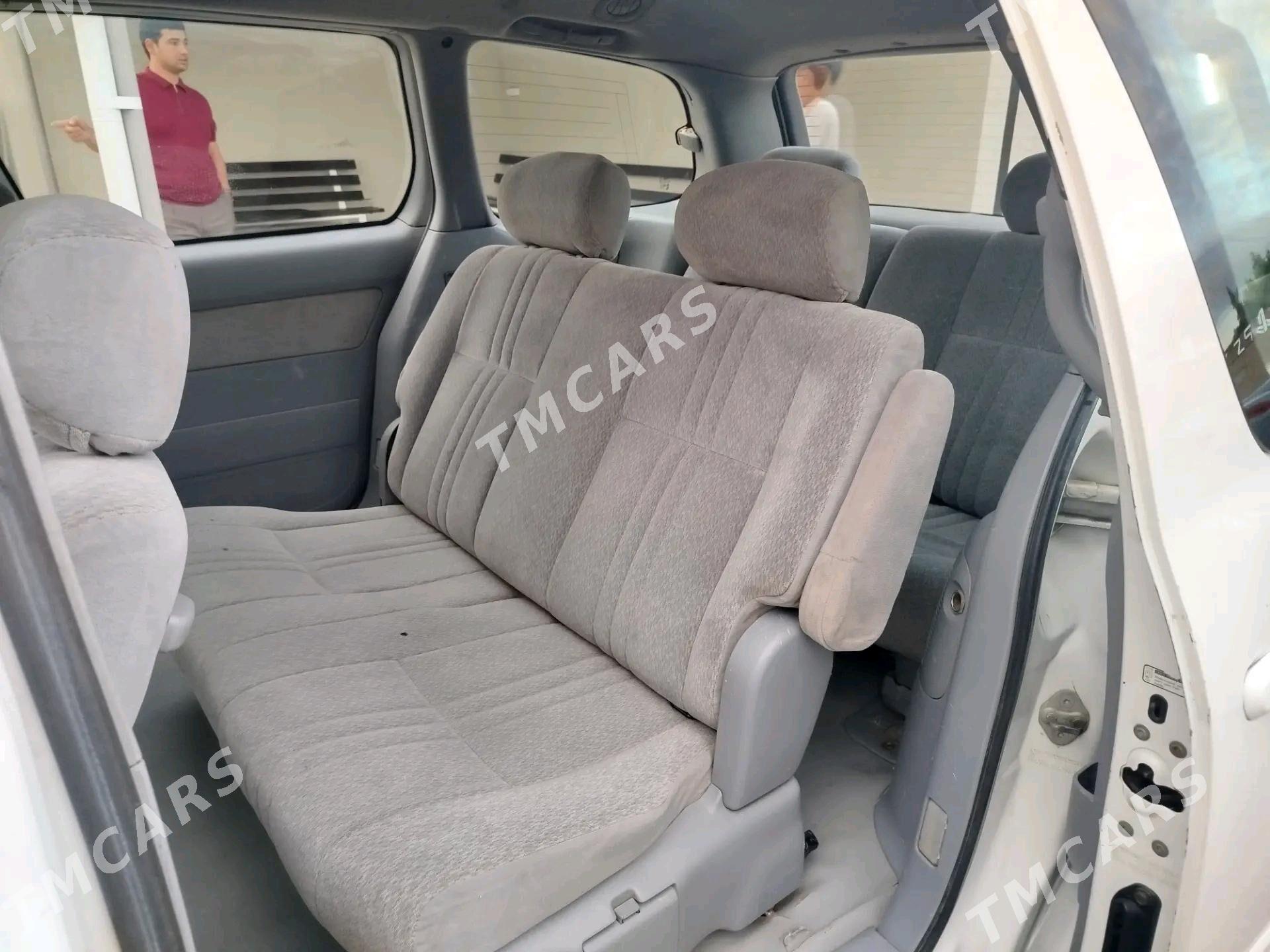 Toyota Sienna 2001 - 150 000 TMT - Мары - img 7