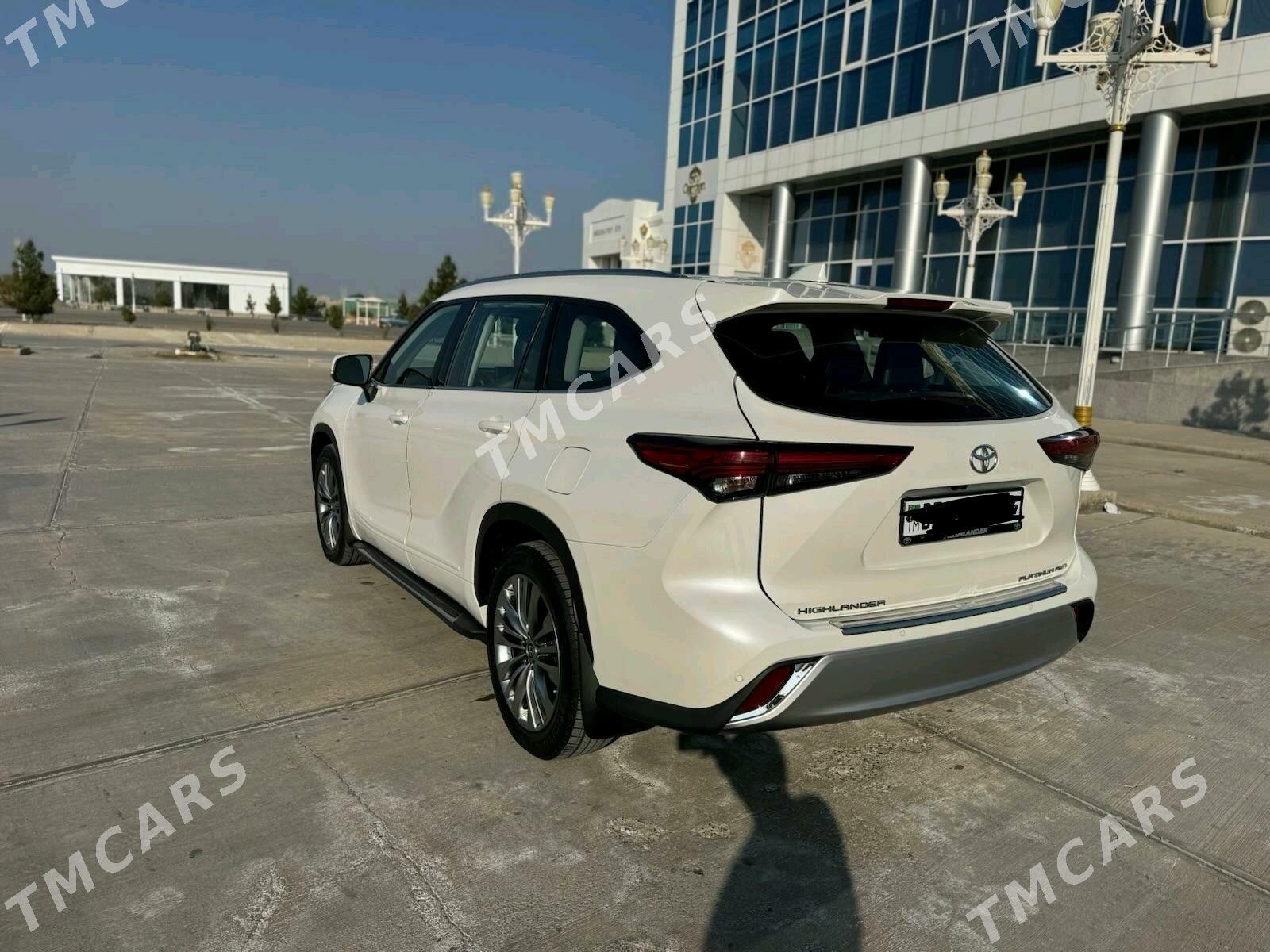 Toyota Highlander 2021 - 780 000 TMT - Türkmenabat - img 4