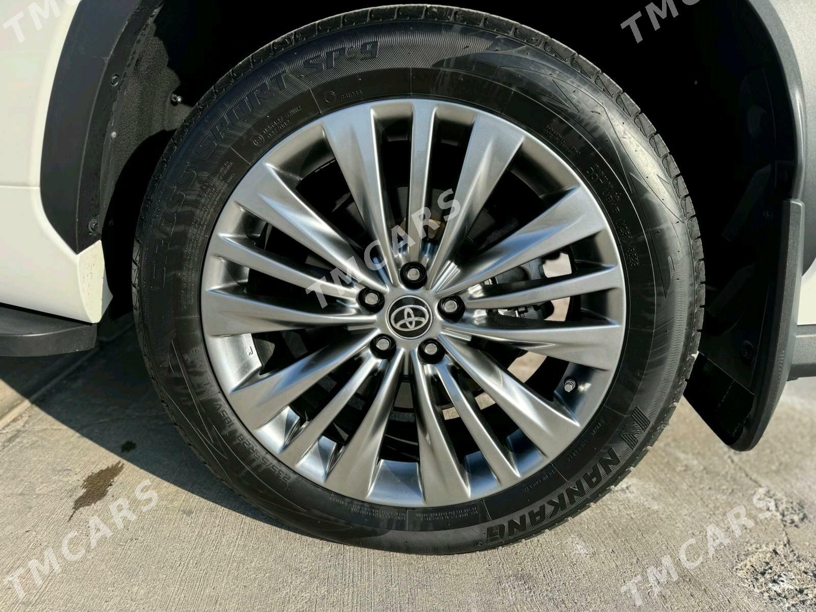 Toyota Highlander 2021 - 780 000 TMT - Türkmenabat - img 7