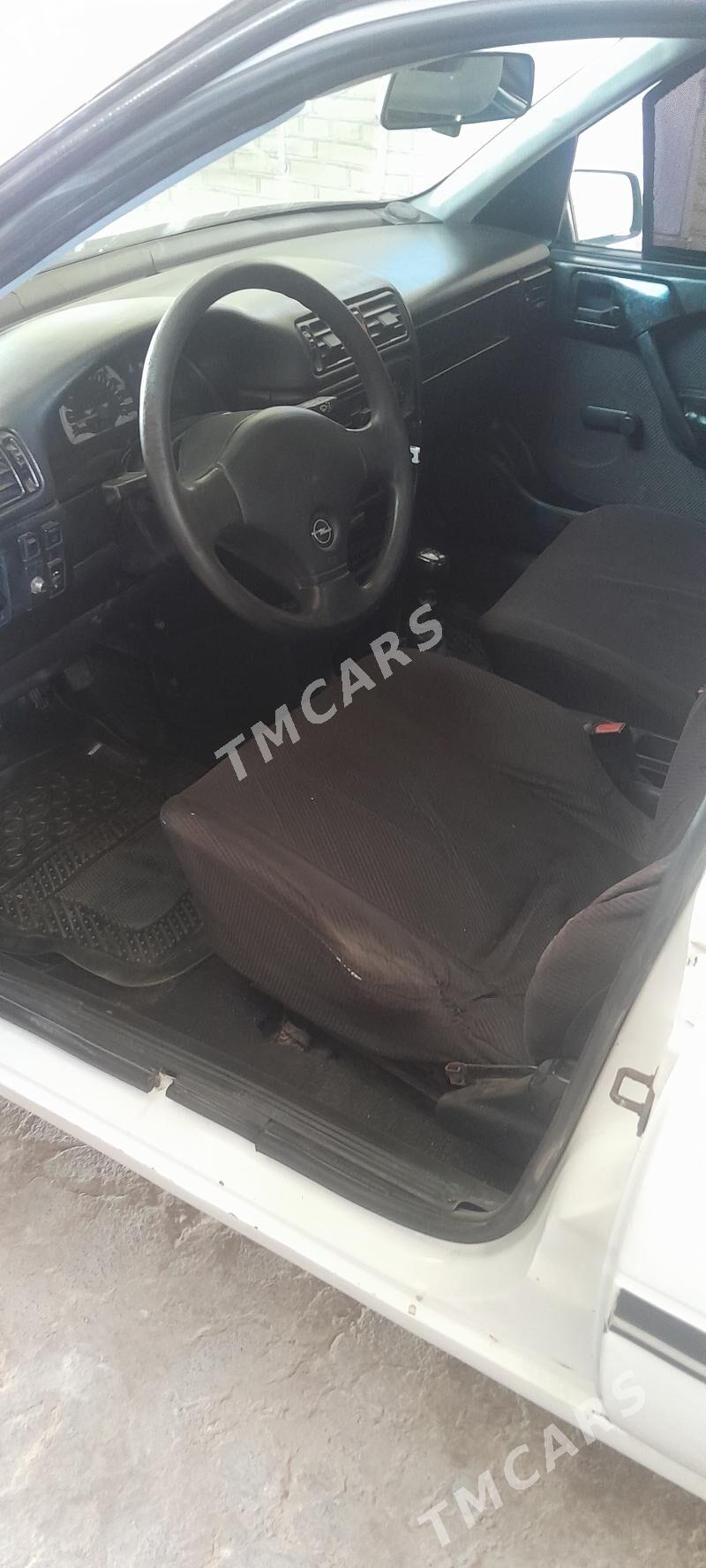 Opel Vectra 1992 - 27 000 TMT - Mary - img 5