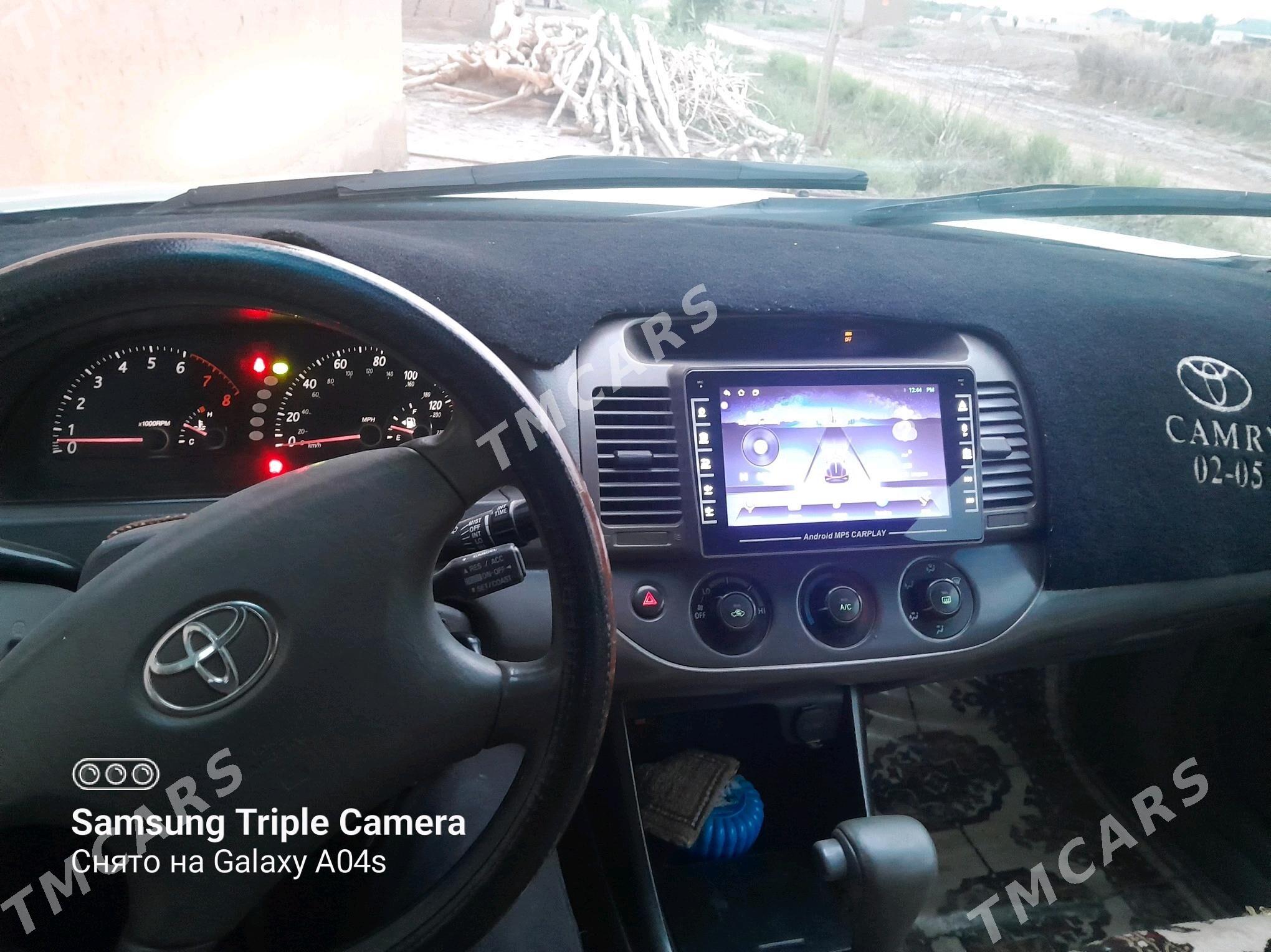 Toyota Camry 2004 - 125 000 TMT - Köneürgenç - img 5