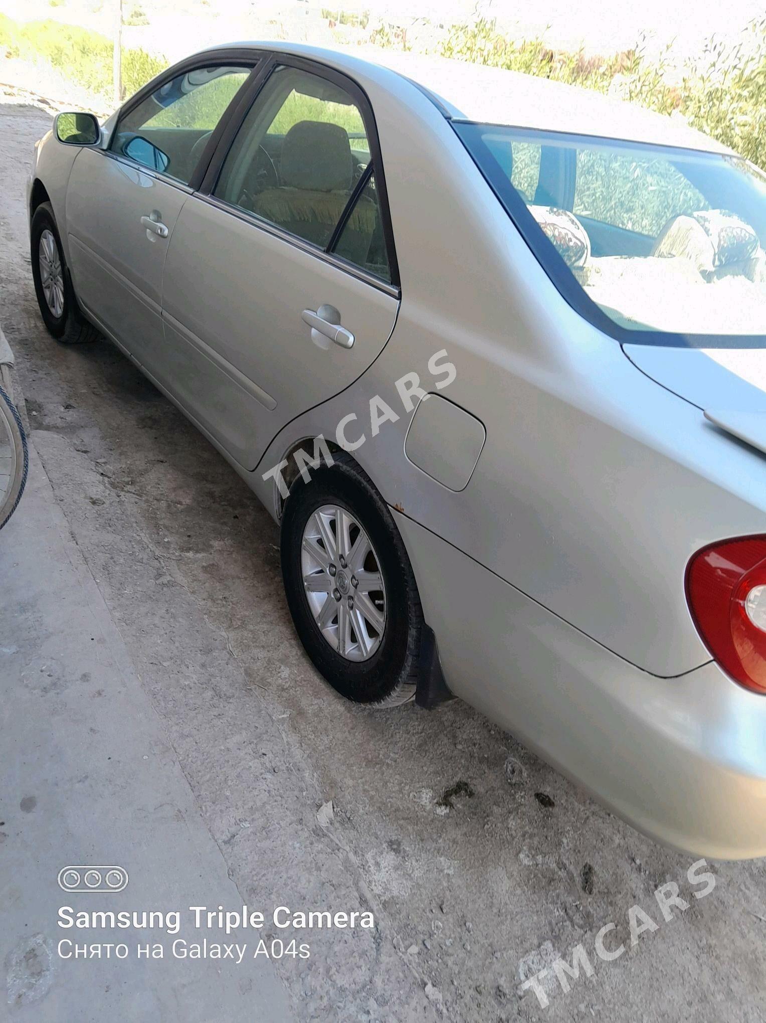 Toyota Camry 2004 - 125 000 TMT - Köneürgenç - img 4