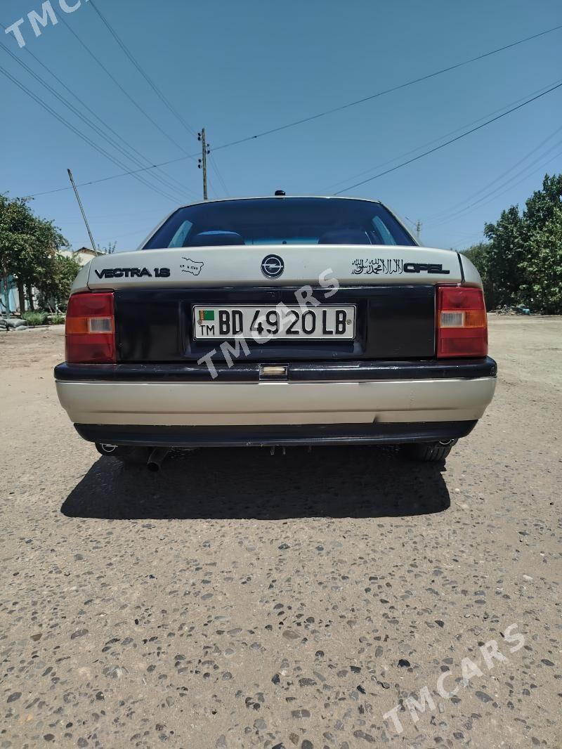 Opel Vectra 1988 - 27 000 TMT - Saýat - img 6
