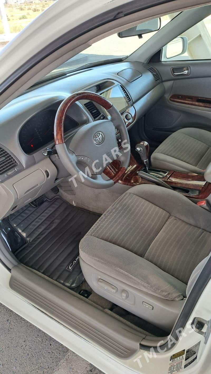 Toyota Camry 2005 - 160 000 TMT - Дянев - img 5